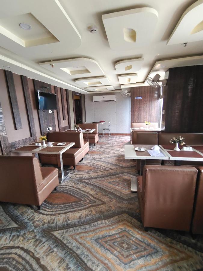 Hotel O.P.S Haora Экстерьер фото